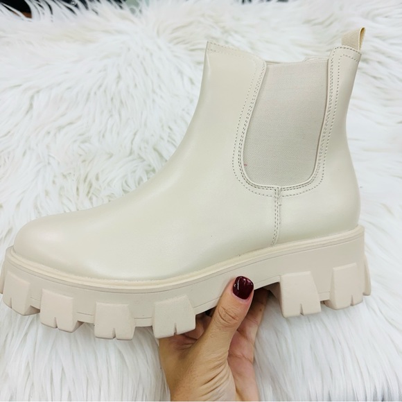 Beige Lug Sole Bootie - Picture 3 of 4